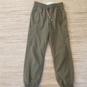Ivivva joggers